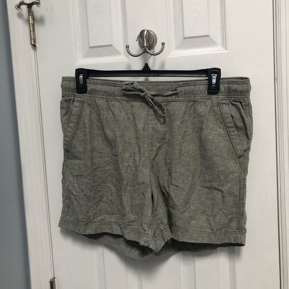 Eddie Bauer Women’s Linen Cotton Blend Shorts Size XL Pockets Pull On Green grey